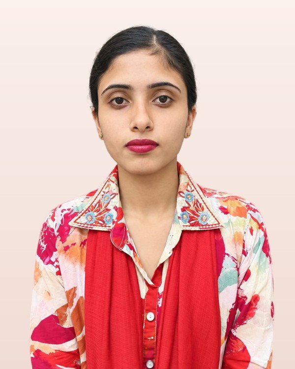 Jaspreet Kaur, Staff